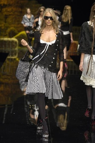 Dolce gabbana runway ss2006 - dolce,